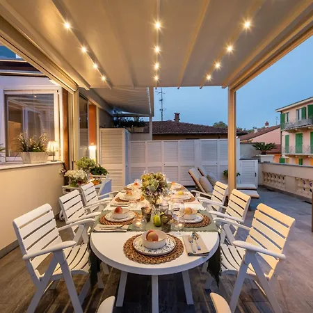 In Italy With Grand Seaview Terrace