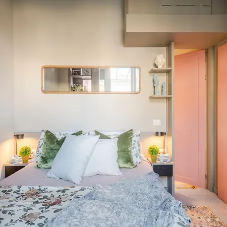 Apartamento In Italy With Grand Seaview Terrace
